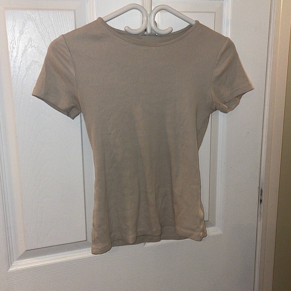 Beige Ribbed T-Shirt Small - Picture 1 of 6